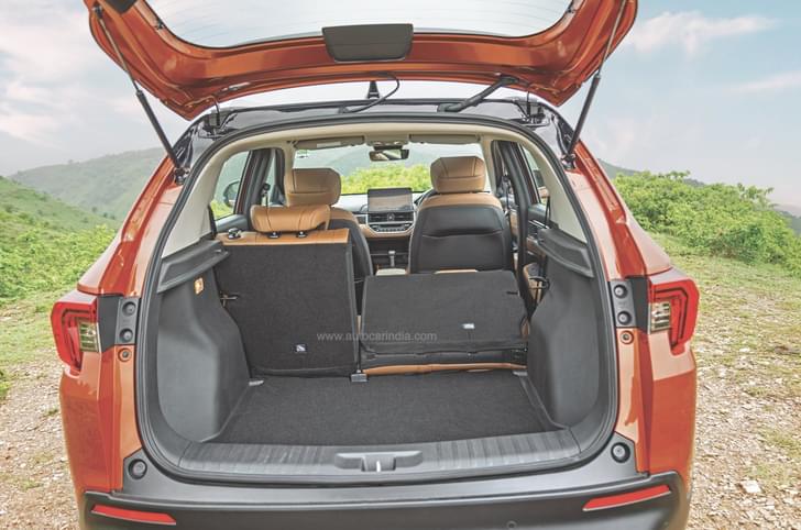 Honda Elevate boot space